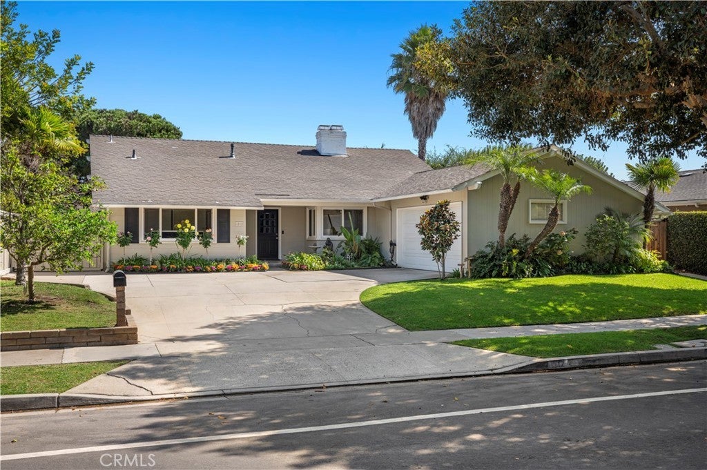 Photo of Listing #NP25236274