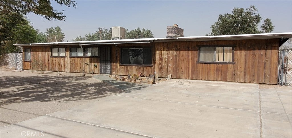 36427 Soapmine Road, Barstow