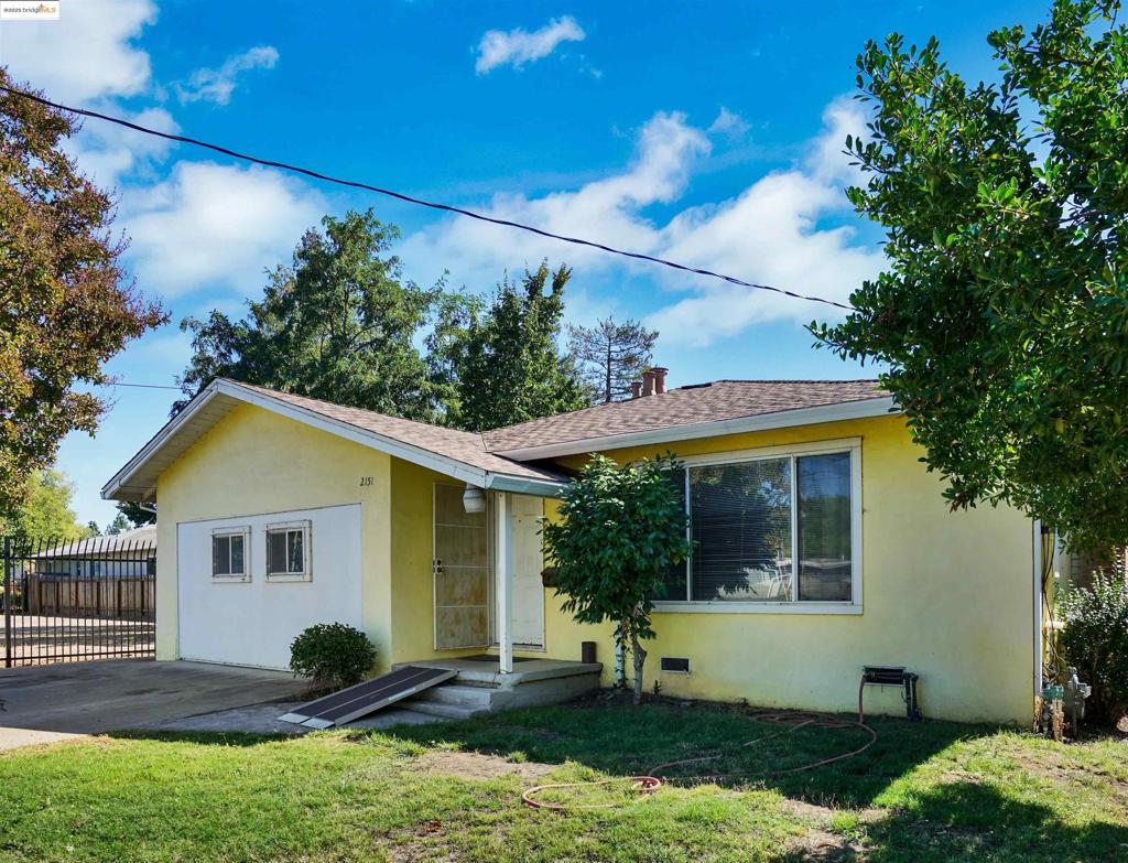 Photo of Listing #41114329