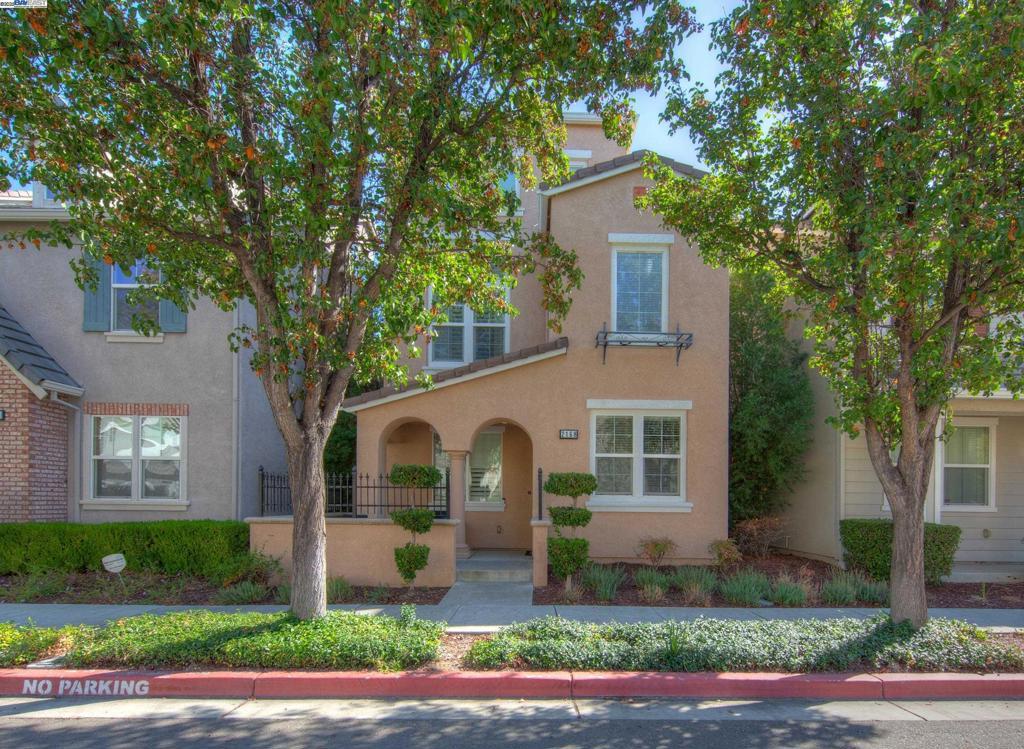 Photo of Listing #41114332