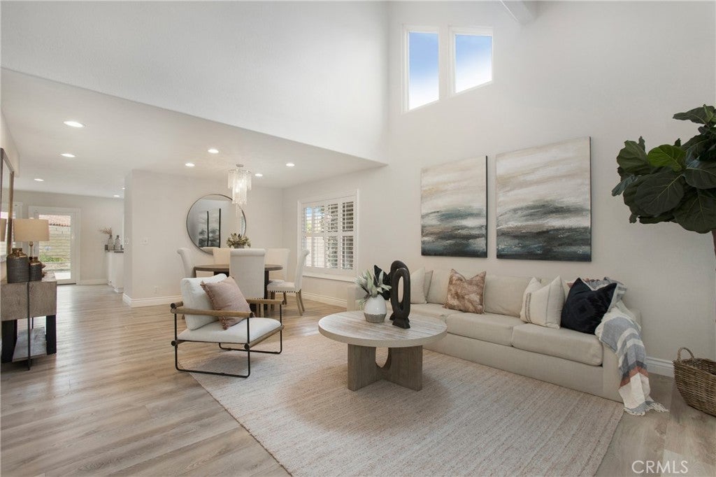 Photo of Listing #OC25236763