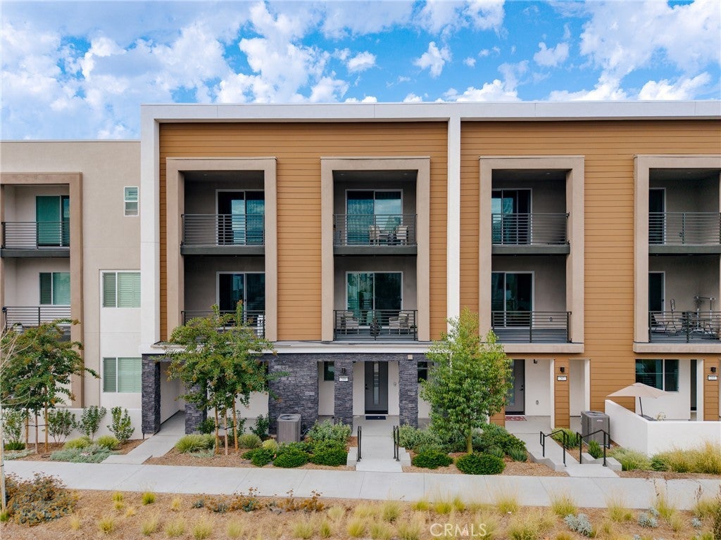 Photo of Listing #OC25236827