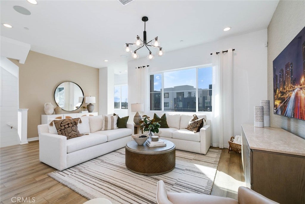 Photo of Listing #OC25236929