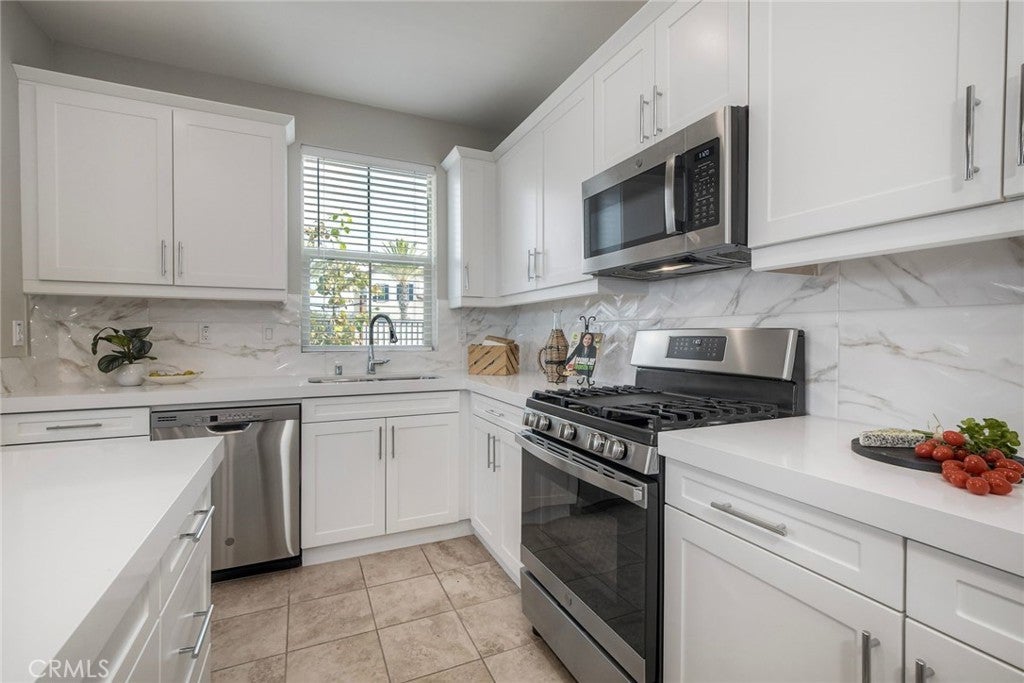 Photo of Listing #PW25234443