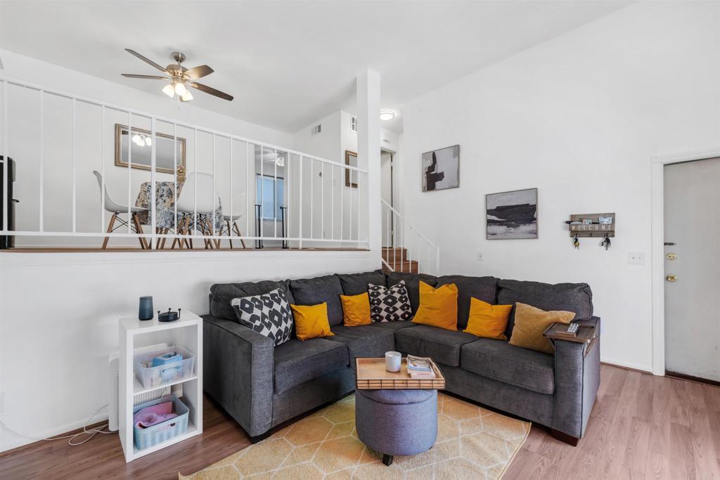 Photo of Listing #PTP2507736