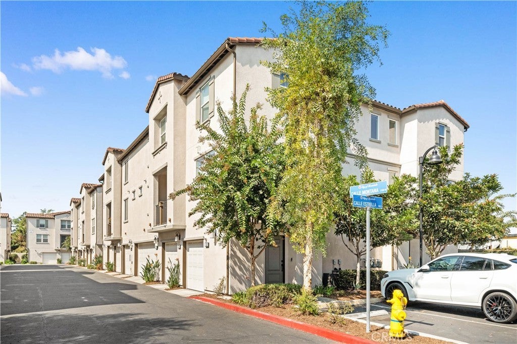 Photo of Listing #WS25237028