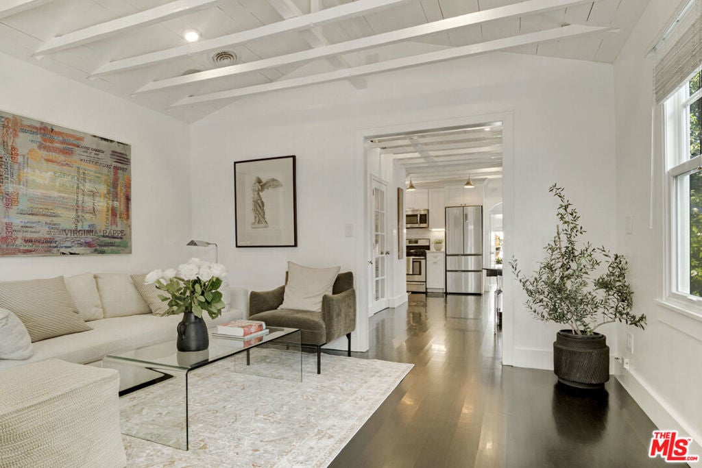 5143 La Vista Court, Los Angeles