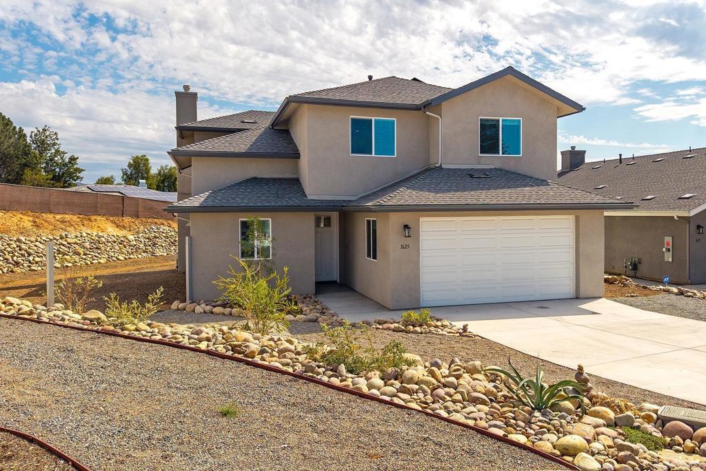 Photo of Listing #PTP2507744