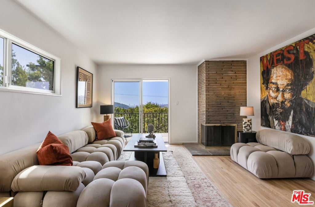 Photo of Listing #25604269