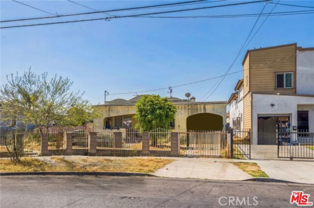 Photo of Listing #25604485