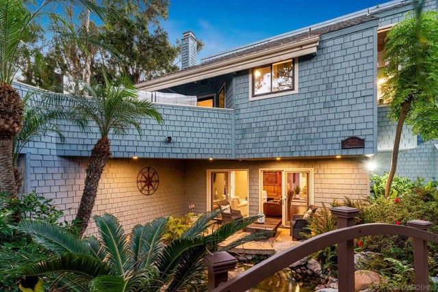 2122 Del Mar Heights Rd, Del Mar.