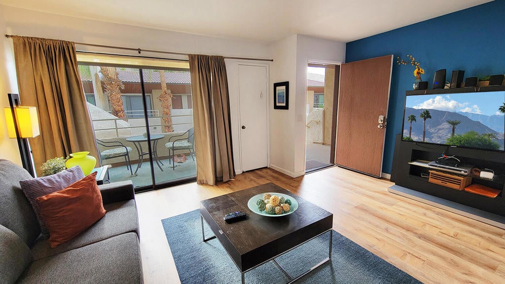 Photo of Listing #219136770DA