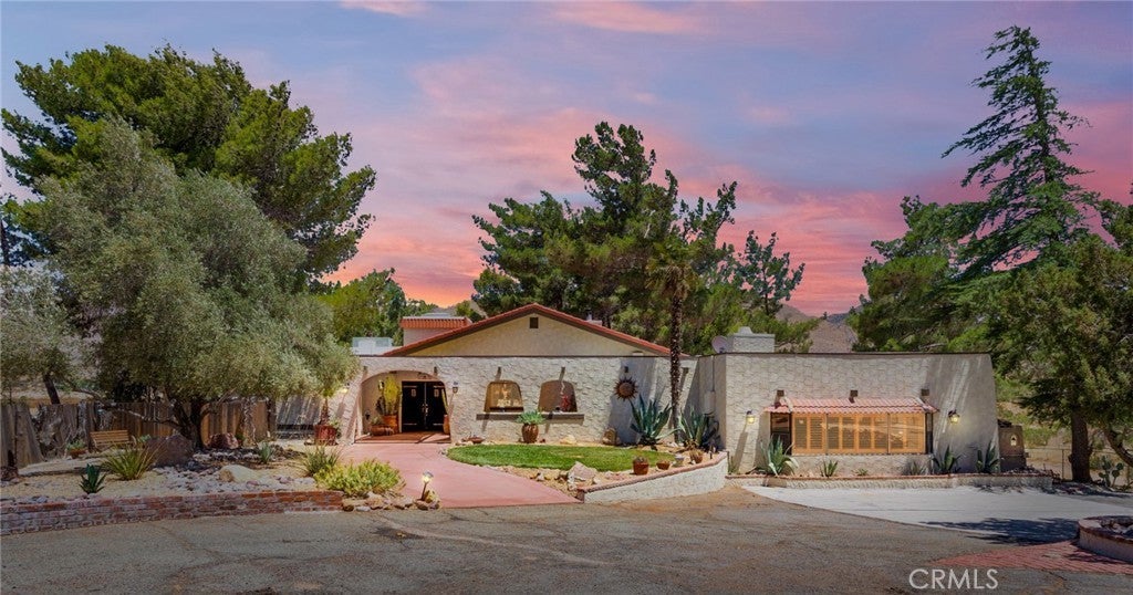 6375 Arrowhead Lake Road, Hesperia