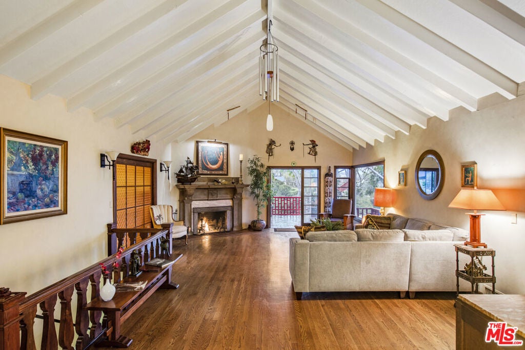 Photo of Listing #25604157