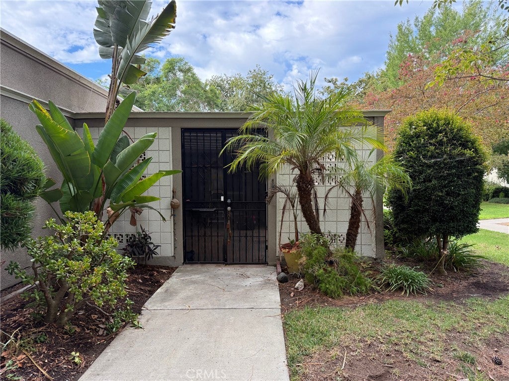 Photo of Listing #OC25236343