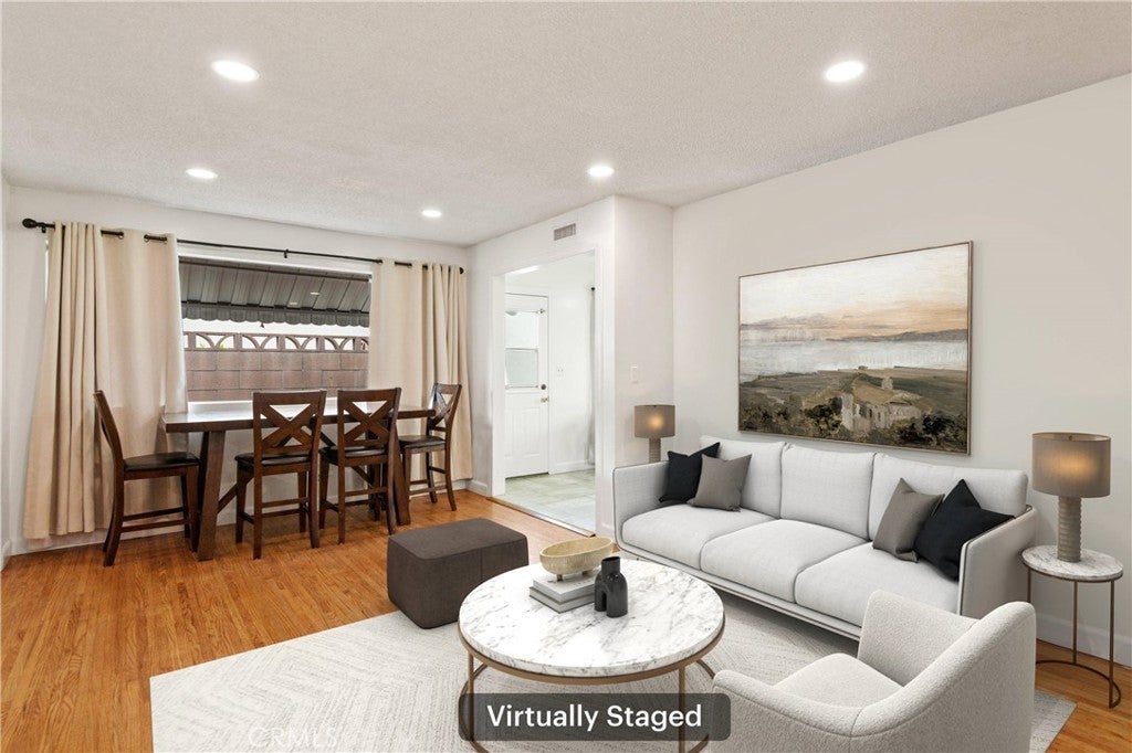 Photo of Listing #IG25237475