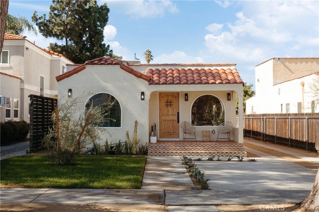 Photo of Listing #PW25236055