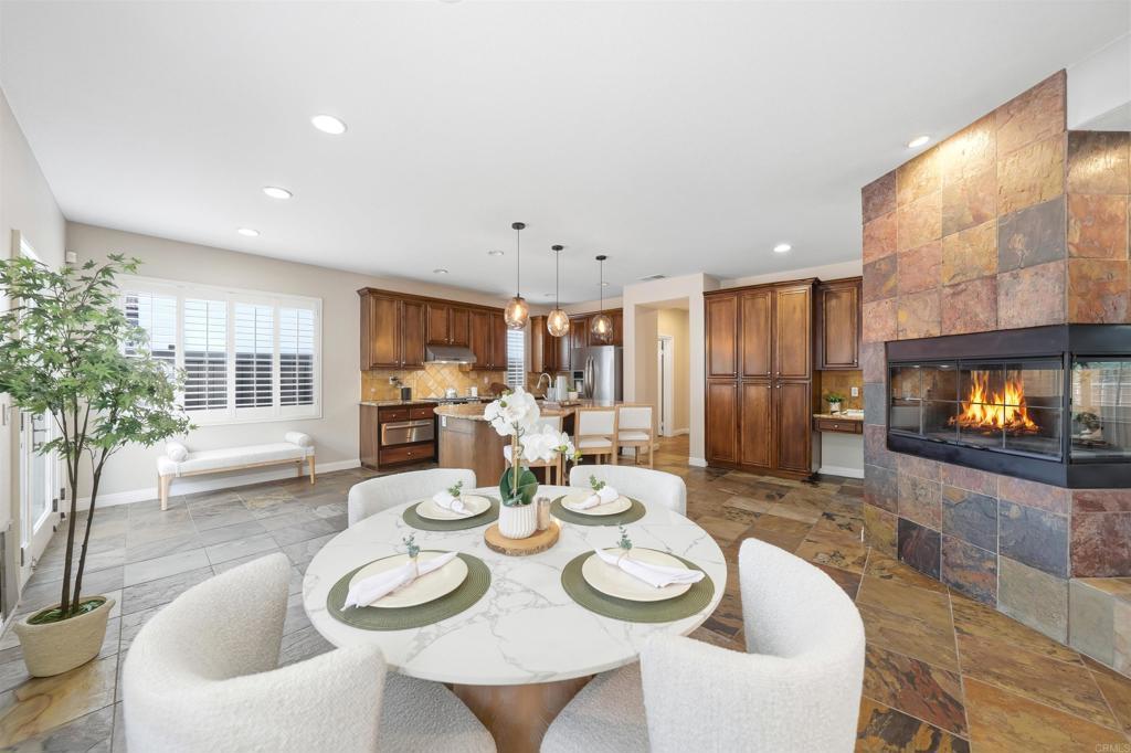 Photo of Listing #PTP2507781