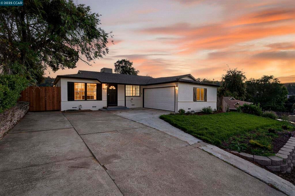 Photo of Listing #41114547