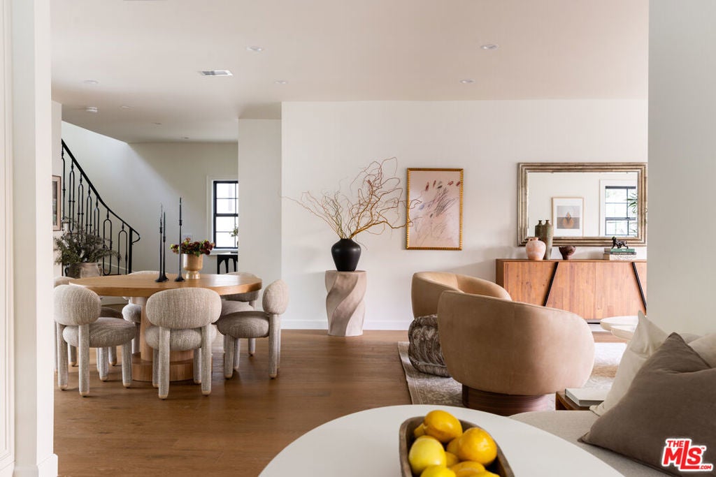 Photo of Listing #25604887