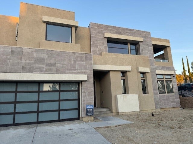 Photo of Listing #IV25237998