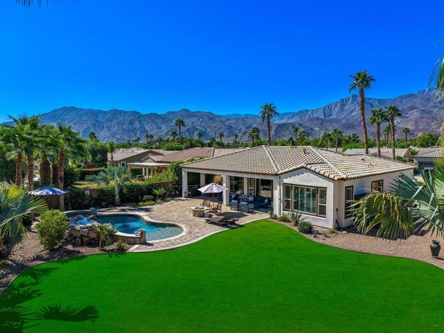 61400 Fire Barrel Drive, La Quinta