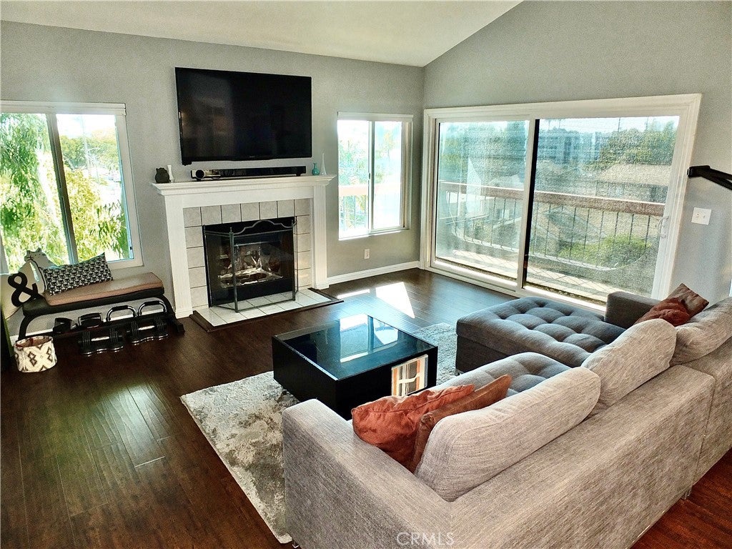 Photo of Listing #PW25236087