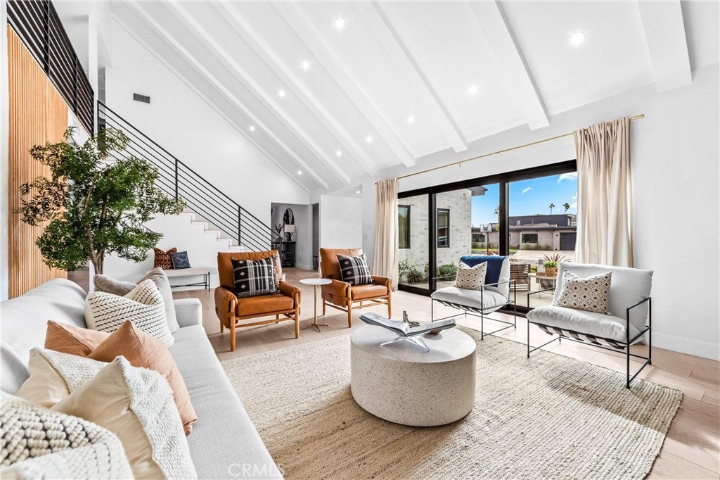 Photo of Listing #PW25237754