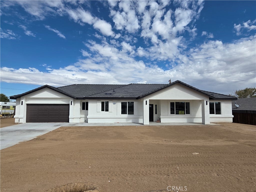 Photo of Listing #IV25238569