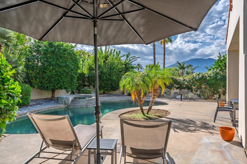 50080 Malaga Court, La Quinta