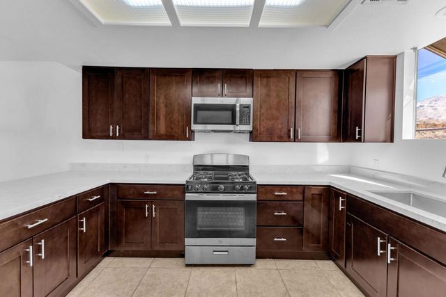 12735 Avenida Alta Loma, Desert Hot Springs