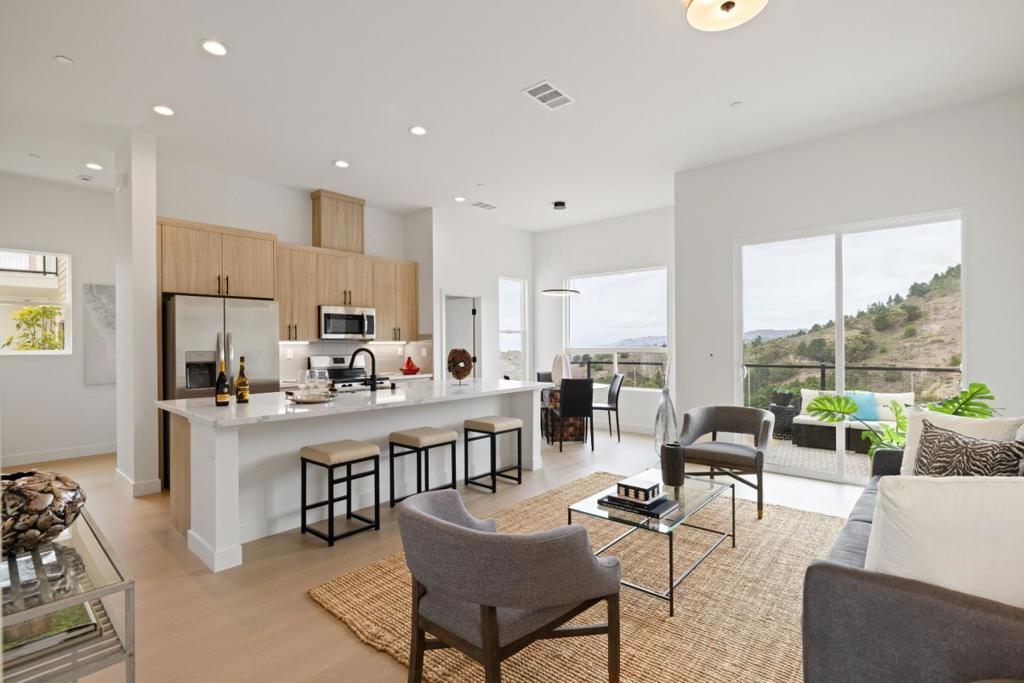 817 Fassler Avenue, Pacifica