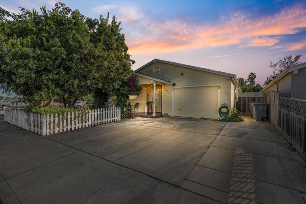 Photo of Listing #ML82024711