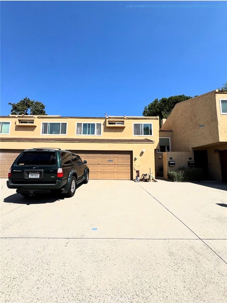 Photo of Listing #OC25239093