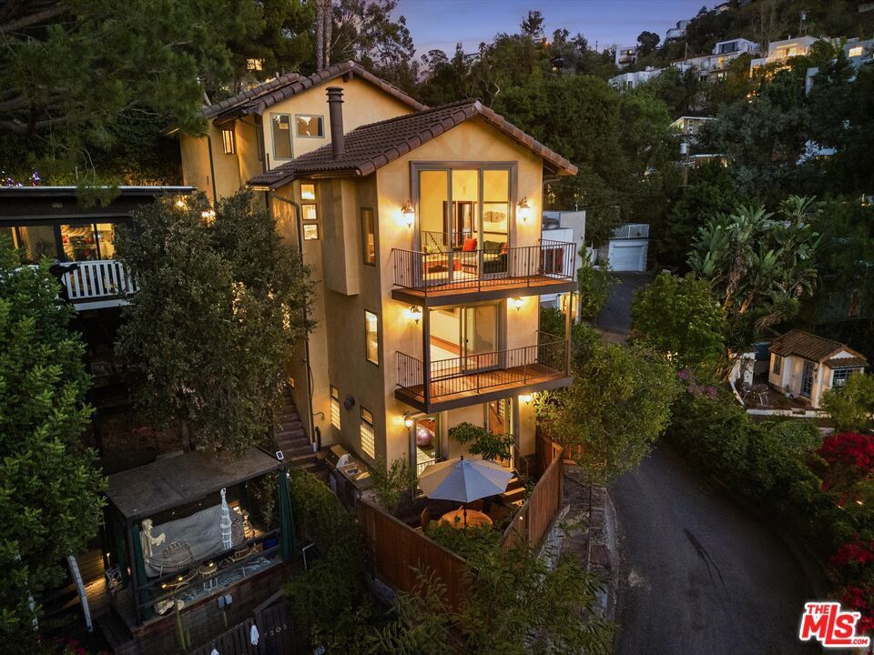 Photo of Listing #25605203