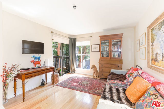 8105 Raintree Circle, Culver City