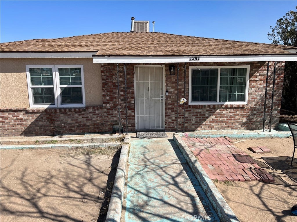 1451 Riverside Dr, Barstow