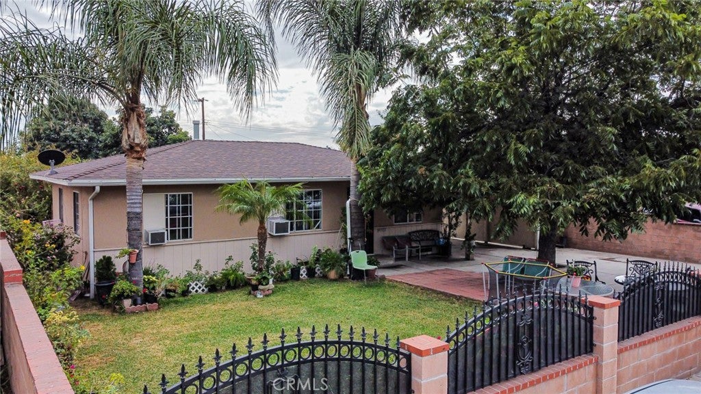 Photo of Listing #SW25239020