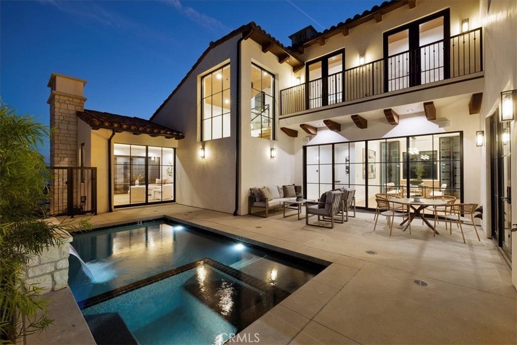 Photo of Listing #SR25239229