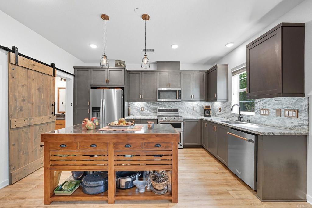 Photo of Listing #NDP2509938