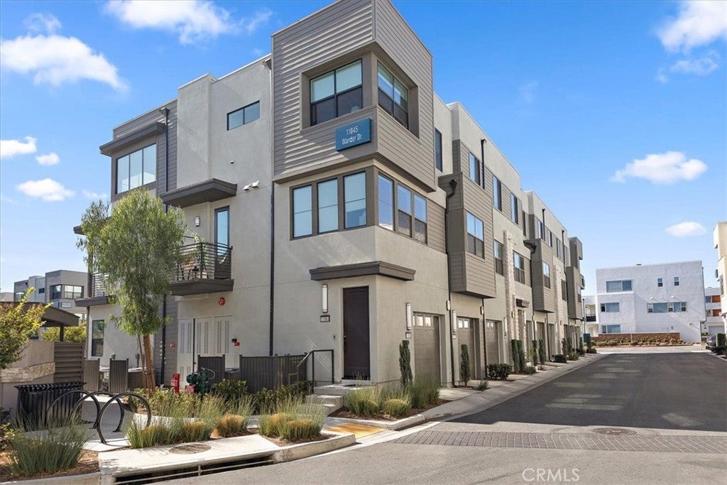 Photo of Listing #PW25239974