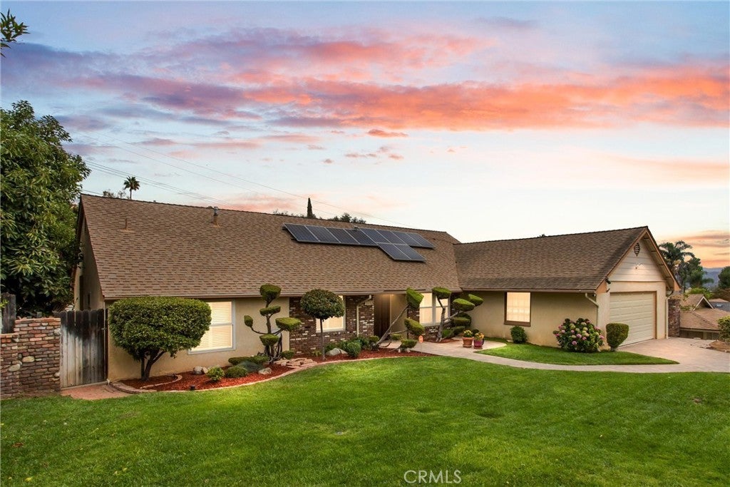 5421 Sierra Vista, Riverside