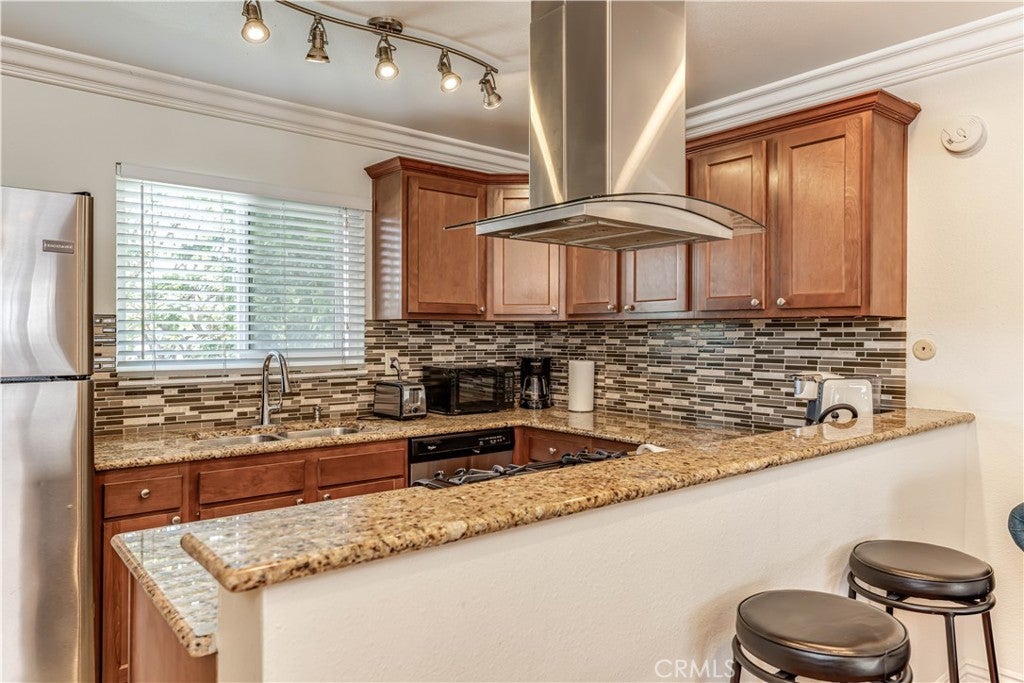 Photo of Listing #OC25238368