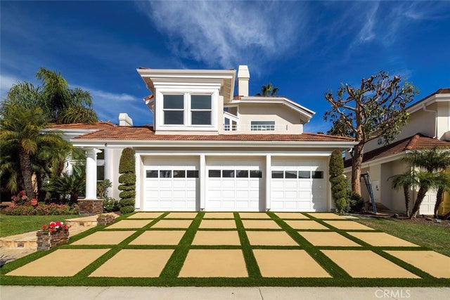 6 Harbor Pointe Drive, Corona Del Mar