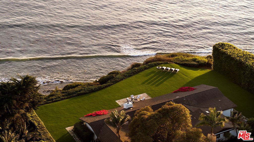 Photo of Listing #25606103