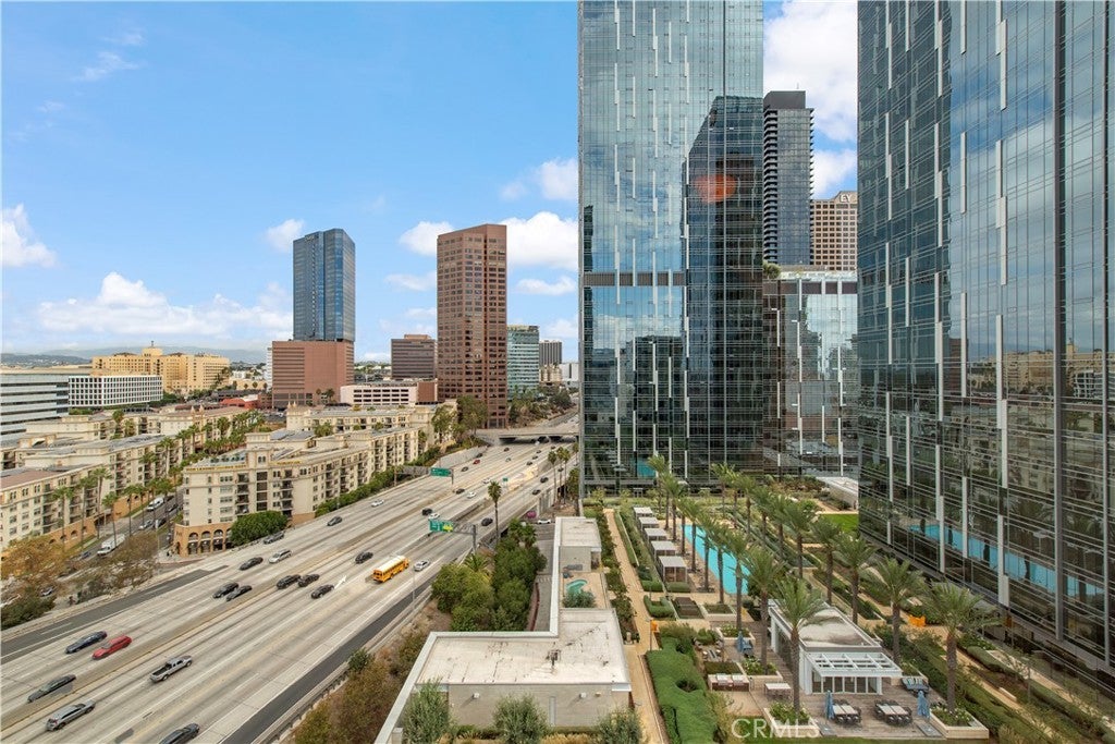 Photo of Listing #OC25240229