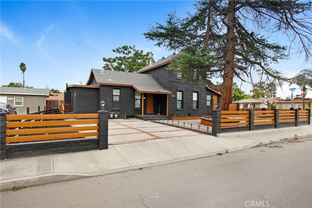 Photo of Listing #CV25240697