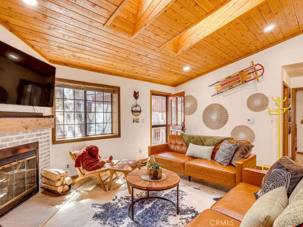 Photo of Listing #CV25235560