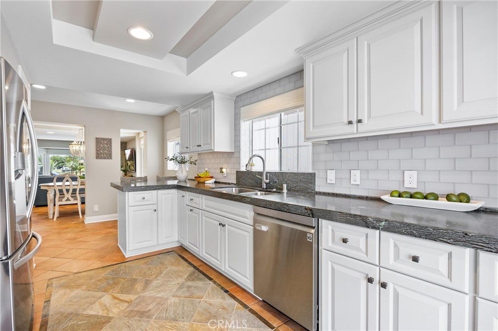 Photo of Listing #OC25240013