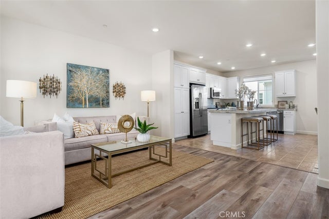 4317 Canyon Coral, Yorba Linda